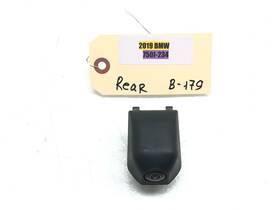 0263007201 Bmw 2016-2019 750i G12 Rear View Camera Oem