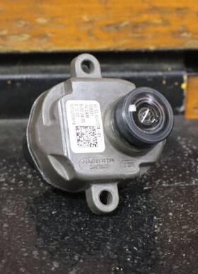 66539240274-01 Bmw 66539240275 2008-2020 X6 X5 X3 M5 M4 M6 750i 550i Top View Camera Oem