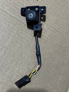 596-01297 Cadillac Oem Camera/projector Camera Front View Grille Mounted Fits 16-18 Ct6 596-01297 Cadillac Oem Camera/projector Camera Front View Grille Mounted Fits 16-18 Ct6