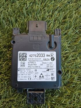 42752033 Chevrolet 2022-2023 Chevy Bolt Rear Right Radar Sensor Control Module Oem