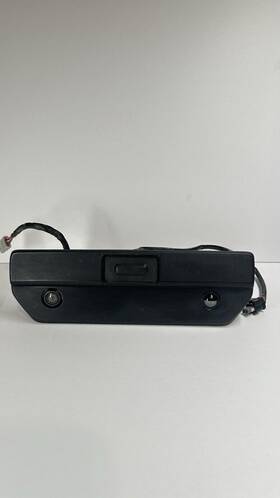 84573530 Chevrolet 2019-2023 Silverado Gmc Sierra Rear Tailgate Handle With Camera Oem