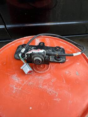7435-1981 Dodge 2015-2023 Challenger Rear View Back-up Park Parking Camera With Bracket Oem