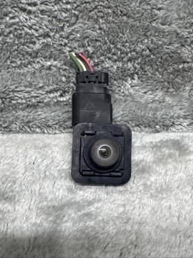 Ford Gb5t19g490ad Explorer 2016 - 2019 Rear View Backup Parking Assist Camera Oem