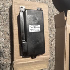 Hc3z-19h405-l Ford Genuine Oem Parking Aid Control Module F250 F350 2017-2022 Hc3z-19h405-l Ford Genuine Oem Parking Aid Control Module F250 F350 2017-2022