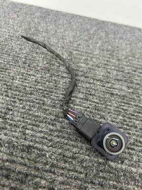 Jk4t-19g490-bb Ford Oem 2015 - 2019 Transit 150 Rear View Camera