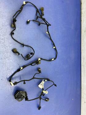 Lj8t15k868 Ford 2021 - 2023 Mustang Mach-e Oem Rear Parking Aid Wire Harness With Sensors