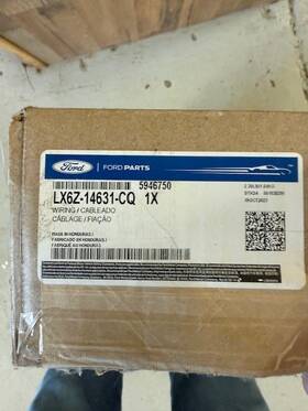 Lx6z-14631-c Ford Genuine Wire Assembly Jumper Lx6z-14631-c Ford Genuine Wire Assembly Jumper