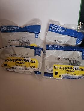 84695397 Gm 2019-2025 Sierra/silverado Parking Aid Sensor Brackets-complete Set Of 4