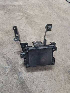 36800-trw-a03 Honda 18-21 Clarity Front Cruise Control Distance Radar Sensor Oem