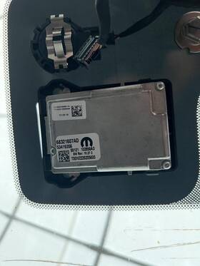 68251681ah Jeep Used Park Assist Camera Fits 2017 Grand Cherokee Front Windshield M