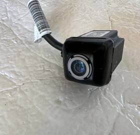 U61h100s102 Kia 95760-c6210 2016 - 2018 Sorento Rear Backup Camera Oem #