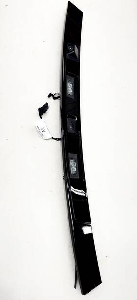 Hk7219g590bf Land Rover Oem 2015-2019 Discovery Sport L550 Liftgate Rear Trim Backup Camera
