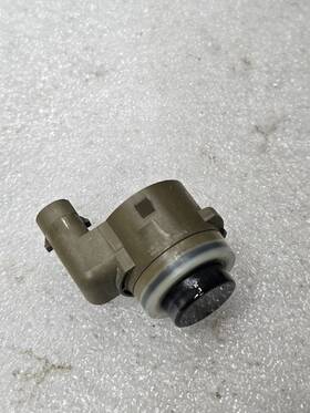Jk83-15k859-bc Land Rover 2018-2021 Land/range Velar L560 Rear Pdc Parking Sensor Oem