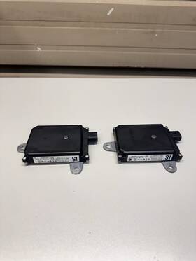 Lexus 2841559503300 2014-2017 Is350 Lh And Rh Rear Blind Spot Detection Sensor Radar Set Lexus 2841559503300 2014-2017 Is350 Lh And Rh Rear Blind Spot Detection Sensor Radar Set