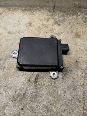 88162-53030 Lexus 2016-2017 Is300 Is350 Rear Blind Spot Radar Monitor Oem
