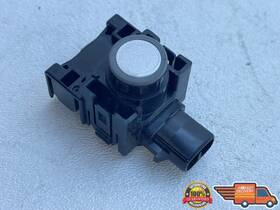 89341-06050-b1 Lexus 2015-2020 Es300h Es350 Bumper Parking Sendoer Oem