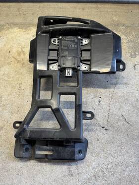Vc85-67y30-b Mazda 2024 Mazda3 Rear Left Lh Blind Spot Radar Sensor Oem Vc85-67y30-b Mazda 2024 Mazda3 Rear Left Lh Blind Spot Radar Sensor Oem