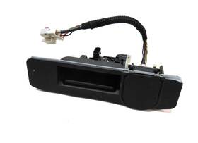 1669051003 Mercedes 17-20 Cla G Gla Gls Slc C117 X156 X166 Rear Trunk Handle With Camera