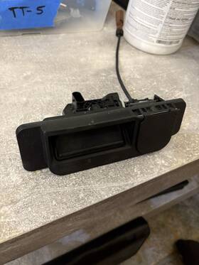 A2227600593 Mercedes 2014-2017 S550 Rear Liftgate Release Opener Camera Handle