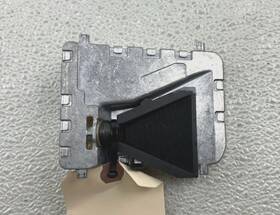 000-900-08-05 Mercedes-benz 14-18 E350 E550 S212 Lane Departure System Camera 0009009005