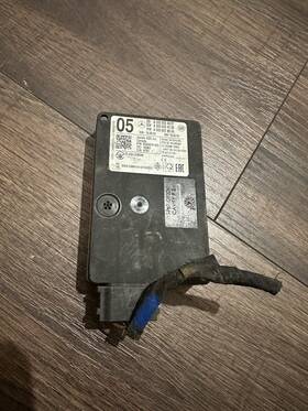 A0009018504 Mercedes-benz Blind Spot Distance Radar Sensor X253 W205 Glc350e C63 Glc63 Glc300 Oem