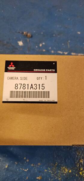 8781a315 Mitsubishi New Oem Side View Camera