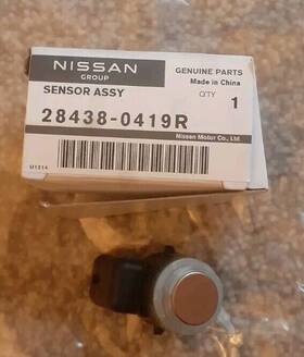 28438-0419r Nissan Genuine Park Sensor Oem New