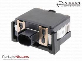28438-4af0d Nissan Genuine Sensor Assembly Distance 28438-4af0d Nissan Genuine Sensor Assembly Distance