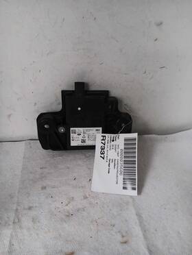 J9c314f152aj Range Rover J9c314f152ag 2023 Land Discovery Sport Lh Blind Spot Sensor Oem