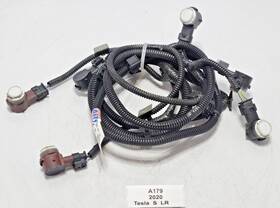 1004421-04-t Tesla 12-20 Oem Model S Rear Parking Distance Pdc Harness Sensors White Ppsw