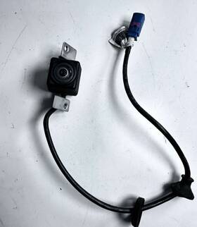 1014963-00-l Tesla 2012-2018 Model S Rear View Backup Parking Monitor Camera Oem