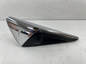 1034344-00-c Tesla 2017-2020 Model 3 S X Driver Fender Chrome Signal Light Camera Oem