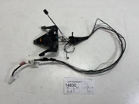 1067589-00-a Tesla 2016-2020 Model X Windshield Front Camera Mirror Wire Connector Oem