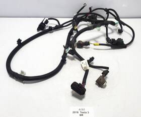 1067958-00-g Tesla 17-23 Oem Model 3 Front Bumper Park Sensor Wiring Cable Harness White
