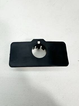 1501430-00a Tesla 2022-23 Model Y Rear Parking Distance Sensor Bracket Black