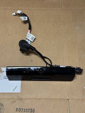 193392500c Tesla 201019600b 2025 2026 Model Y Trunk Handle Rear View Camera Oem