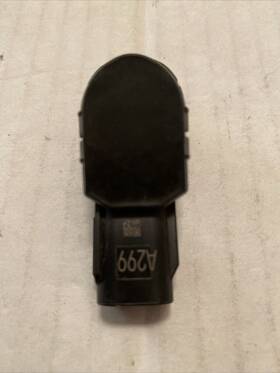 0r060-50680 Toyota Oem Bumper Parking Ultrasonic Sensor
