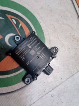 596-10335 Toyota Camera/projector Radar Unit Blind Spot Alert Fits 17-19 Highlander 3580149 596-10335 Toyota Camera/projector Radar Unit Blind Spot Alert Fits 17-19 Highlander 3580149