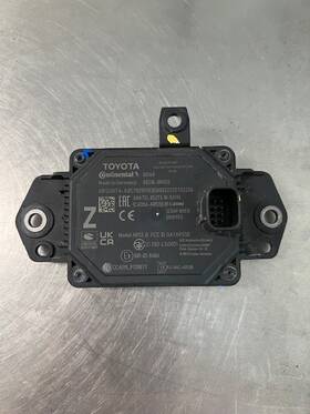 596-12130 Toyota Front Radar Unit Adaptive Cruise Fits 21-22 Rav4 569642 596-12130 Toyota Front Radar Unit Adaptive Cruise Fits 21-22 Rav4 569642